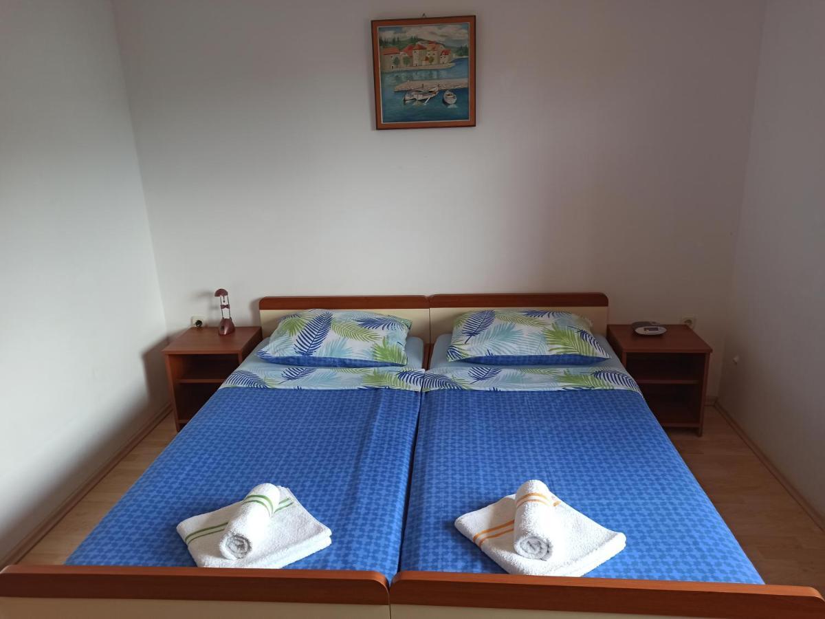 Apartments Kornati Ždrelac 外观 照片