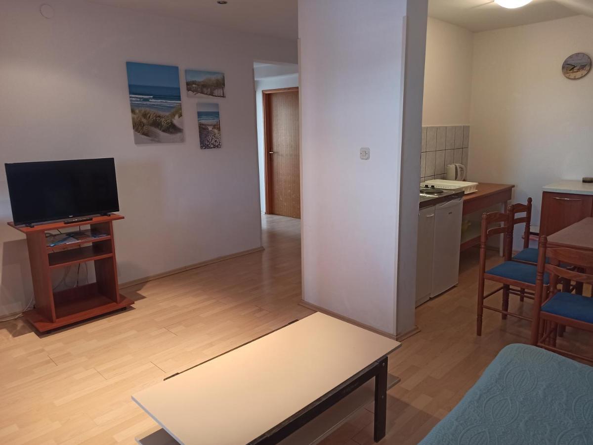 Apartments Kornati Ždrelac 外观 照片