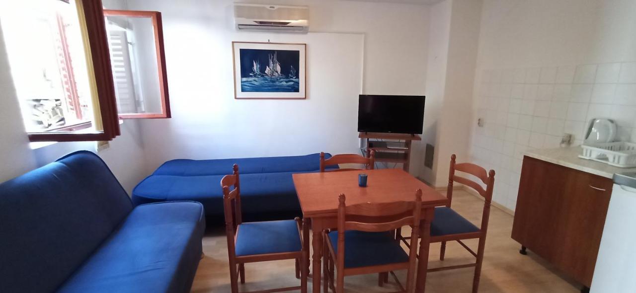 Apartments Kornati Ždrelac 外观 照片