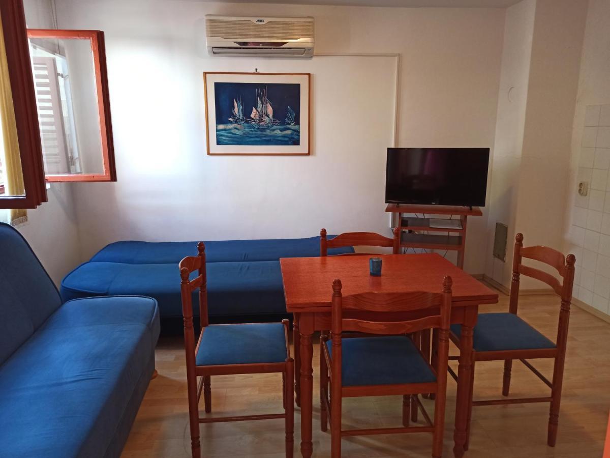 Apartments Kornati Ždrelac 外观 照片