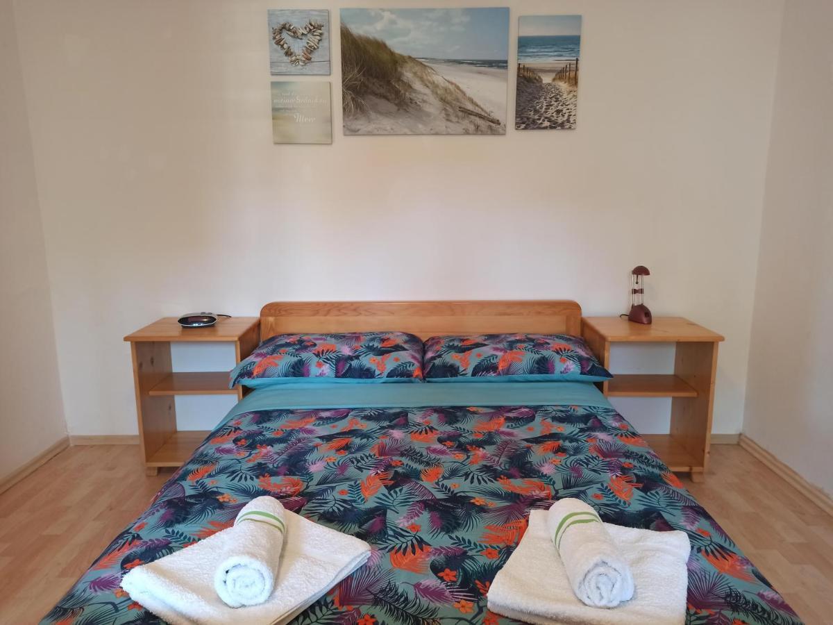 Apartments Kornati Ždrelac 外观 照片